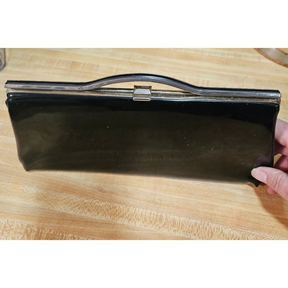 Vintage Black Patent Leather Clutch Purse With Goldtone Frame Clasp Closure - Picture 2 of 9